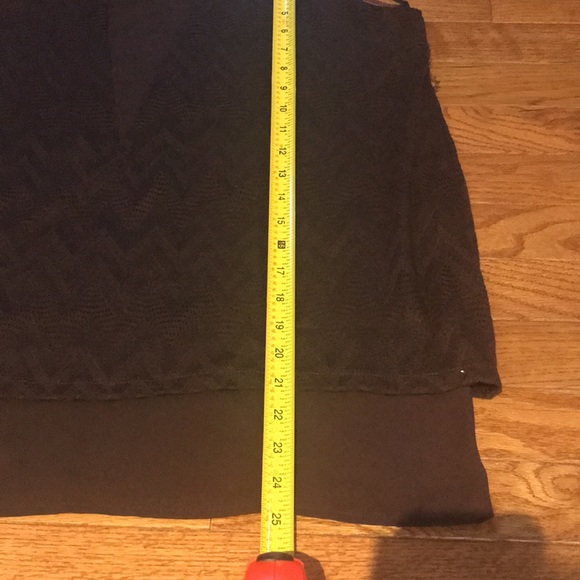 Le Chateau Brown lace v-neck tank top size XL - Picture 9 of 9